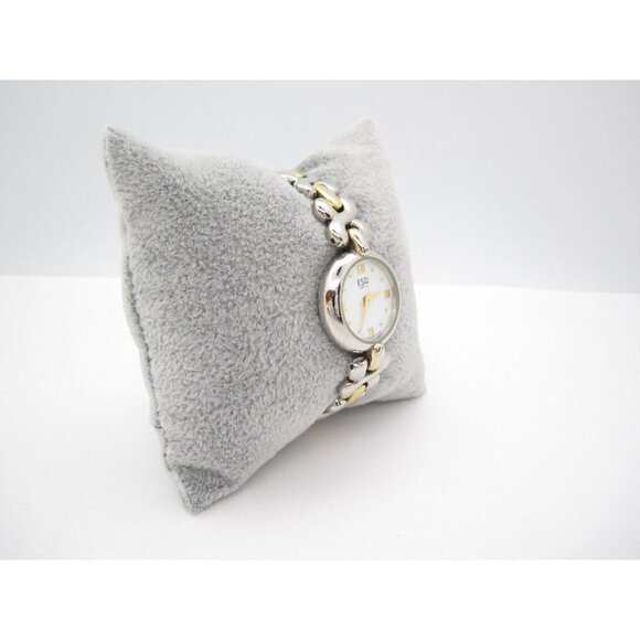 Women's ESQ Swiss Quartz WR Analog 24mm Dial Causal Round Watch (F922) - Picture 5 of 10